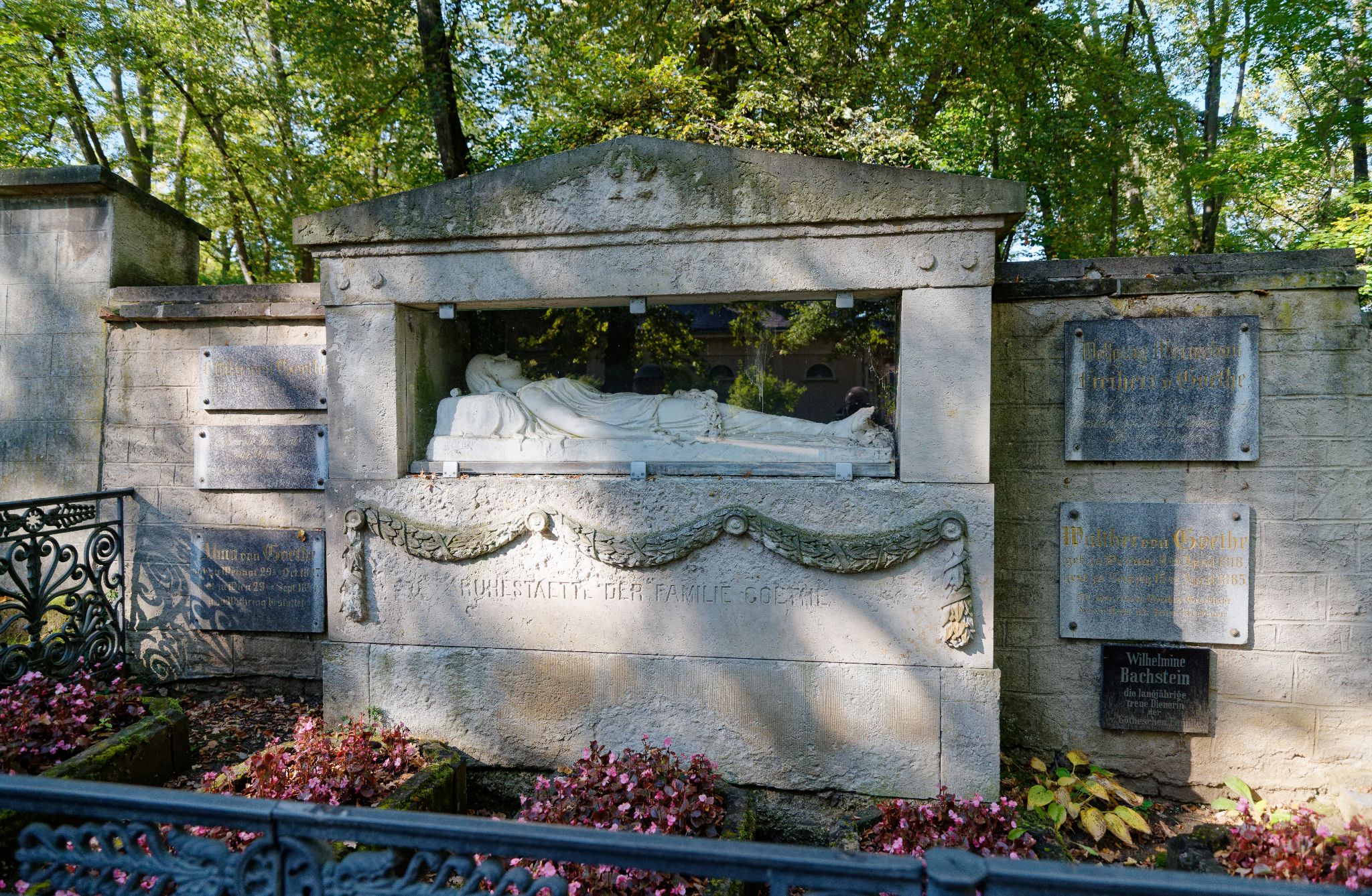 2021 10 10 12h01m00 JHU 6926a