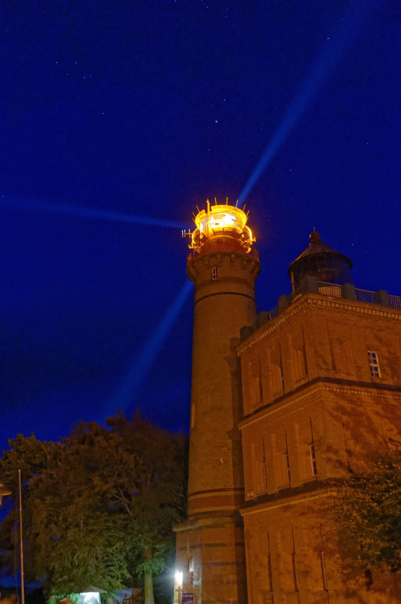 2019 09 19 20h29m33JHU 1936a